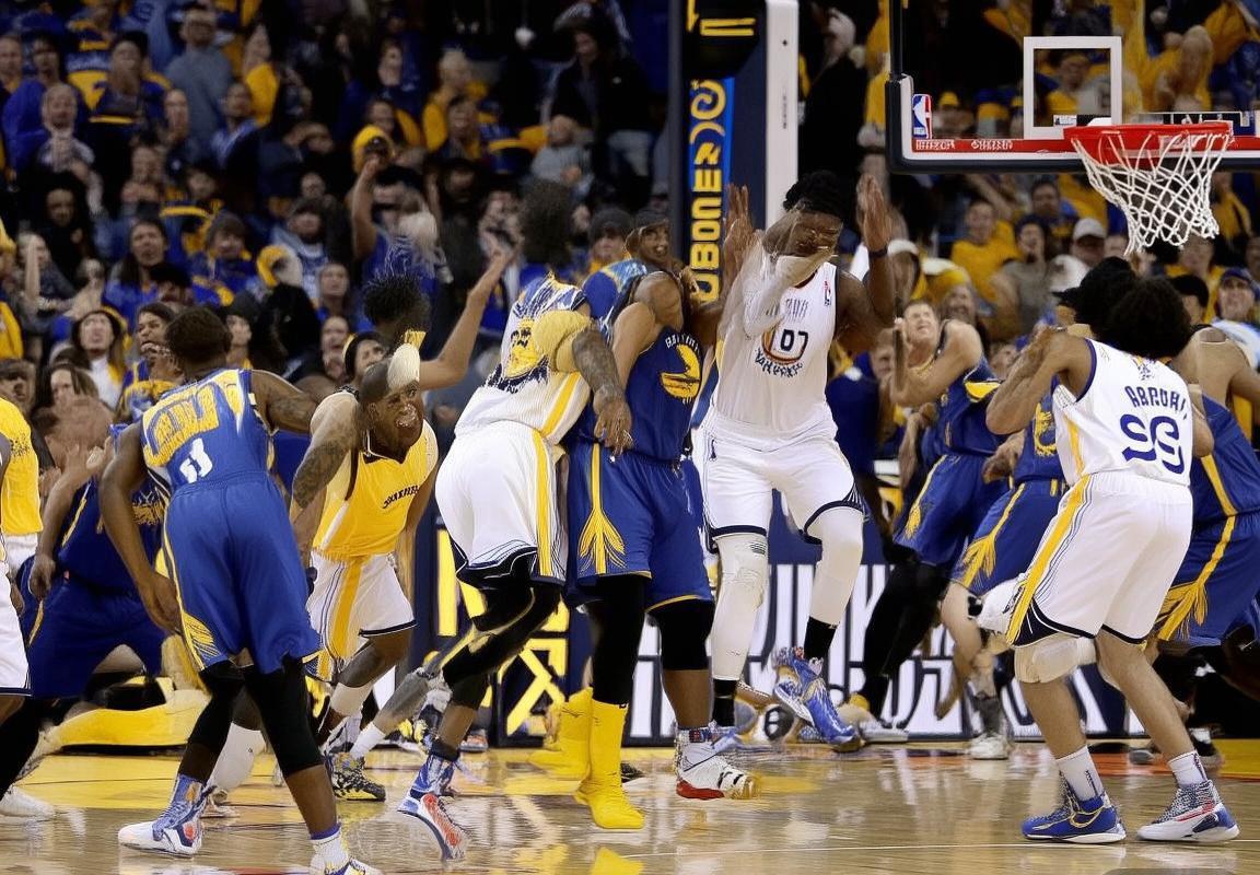 库里绝杀勇士逆转灰熊，NBA关键战役力保不败金身(图1)