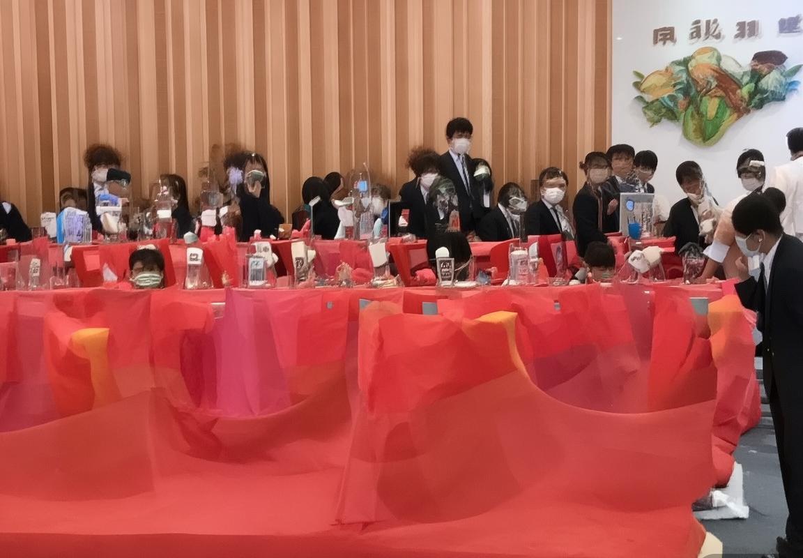 雷霆VS雄鹿巅峰对决：关键时刻逆转，字母哥希尔德闪耀，雷霆小胜雄鹿(图3)